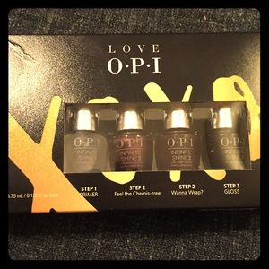 OPI infinite shine love set of 4
